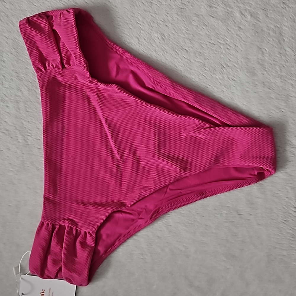 *NWT* Andie The Ruched Side Bottom - Picture 3 of 9